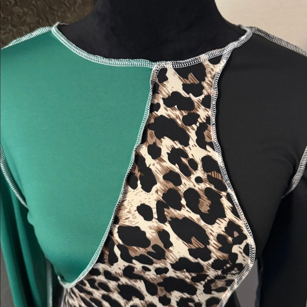 Leopard Print and Green Long Sleeve Dress - Picture 2 of 5